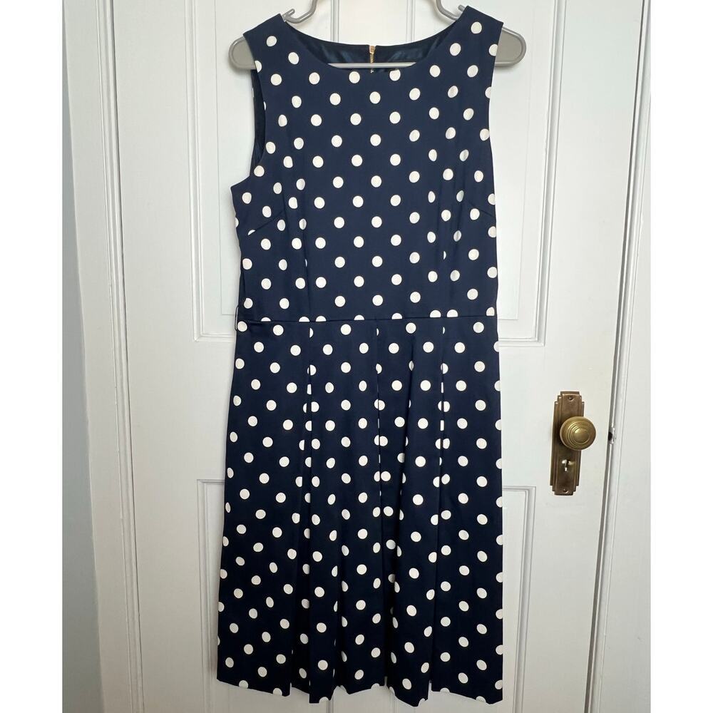 Tahari Sleeveless Polka Dot Dress Blue White A Line Pockets Pleated Women's 10